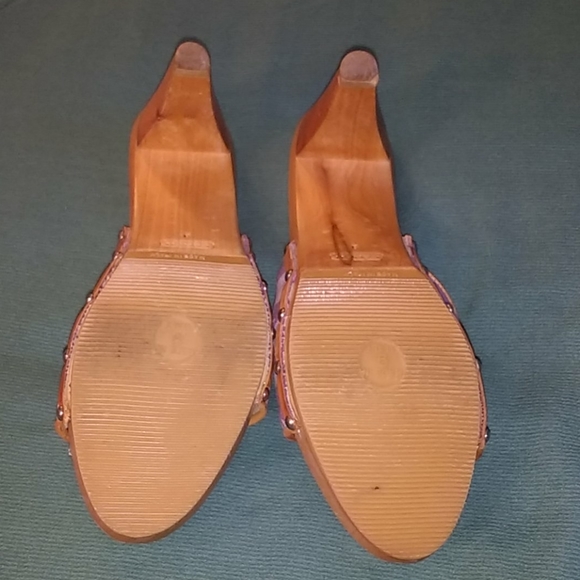 Authentic Coach clogs, size 9 - Picture 4 of 9